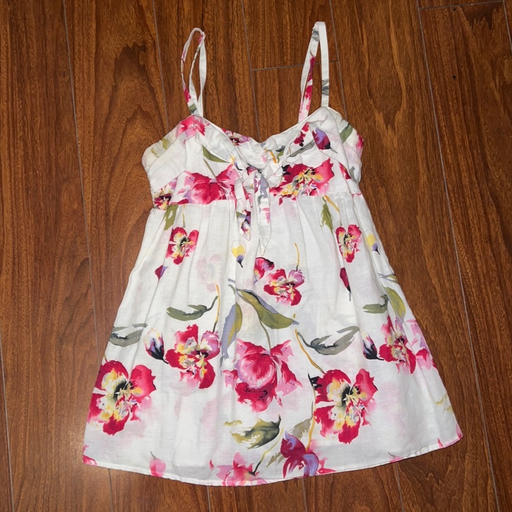 Forever 21 floral top size small